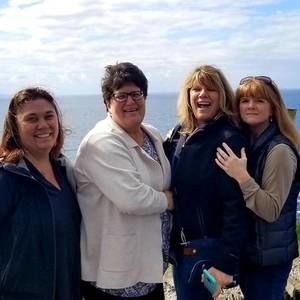 Meet your Posher, Sharon